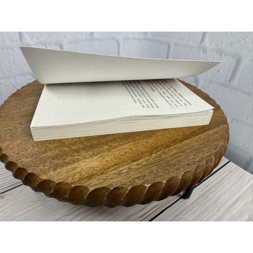 The Vanishing Cherry Blossom Bookshop by Takuya Asakura - Picture 3 of 5